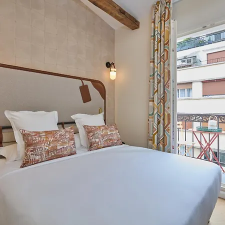 Hiro 4* Paris